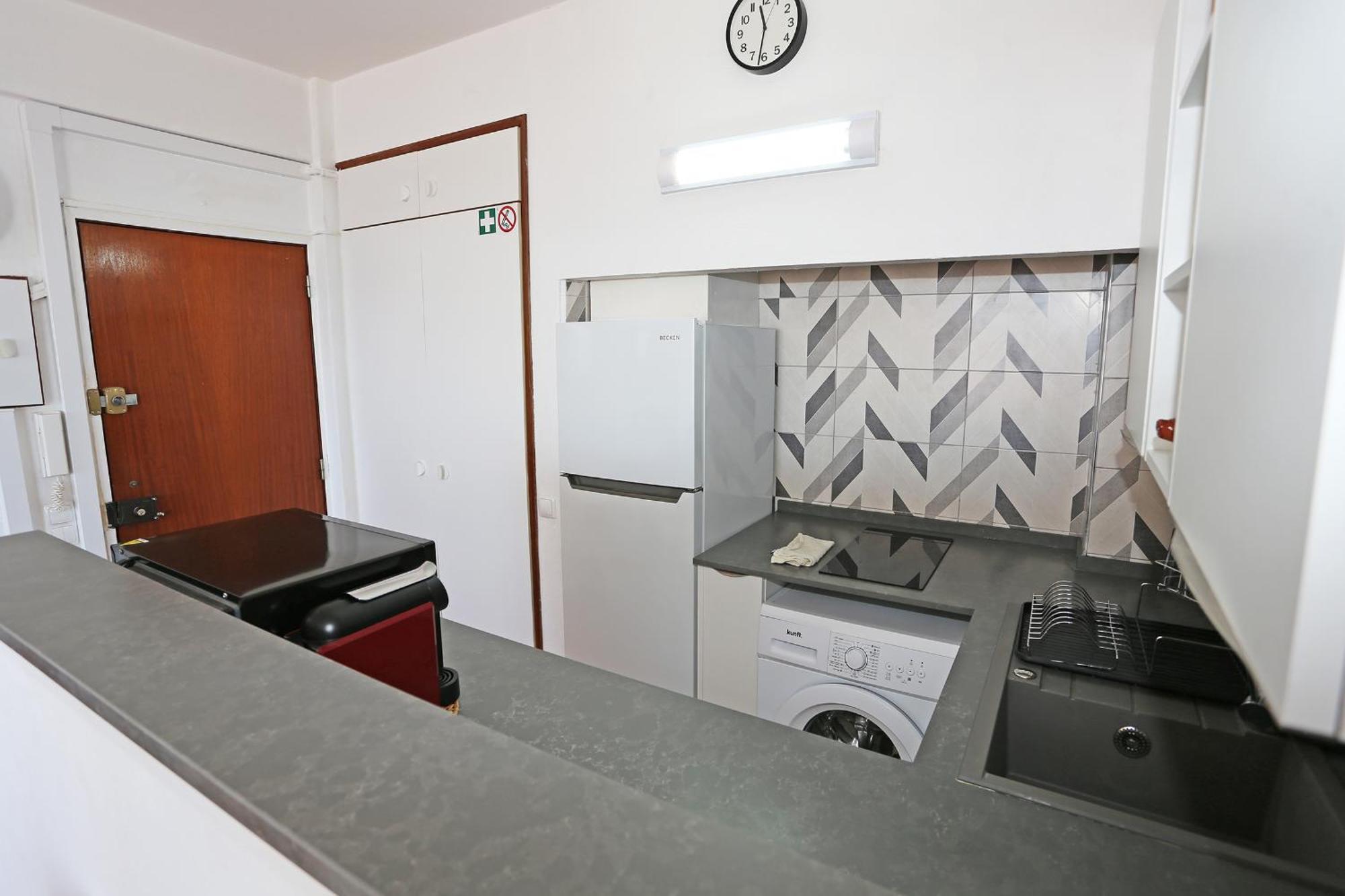 B65 - Casa Le Ferreira In Luz Екстериор снимка